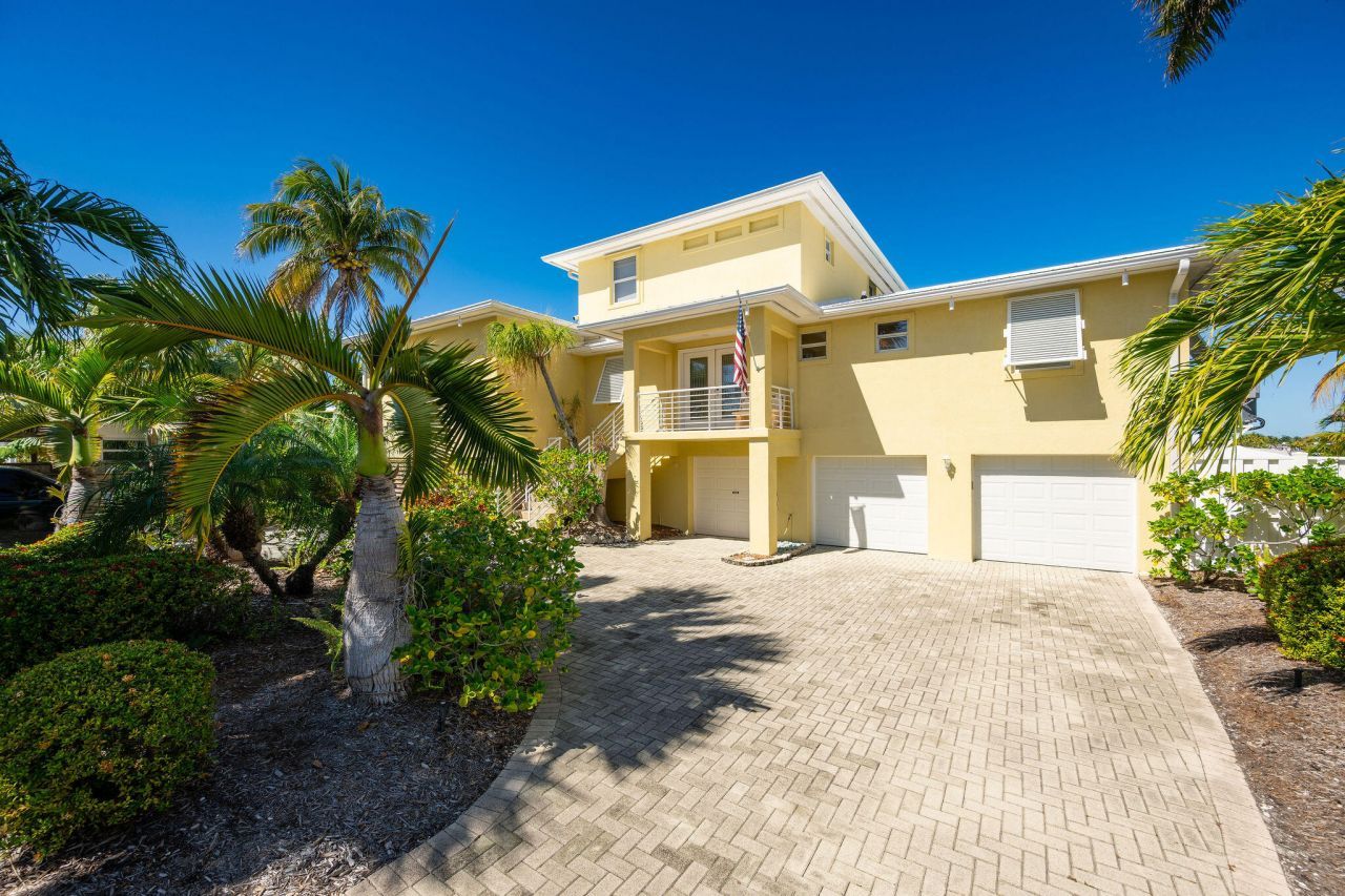 16805 Tamarind Road, Sugarloaf, FL 33042 Photo