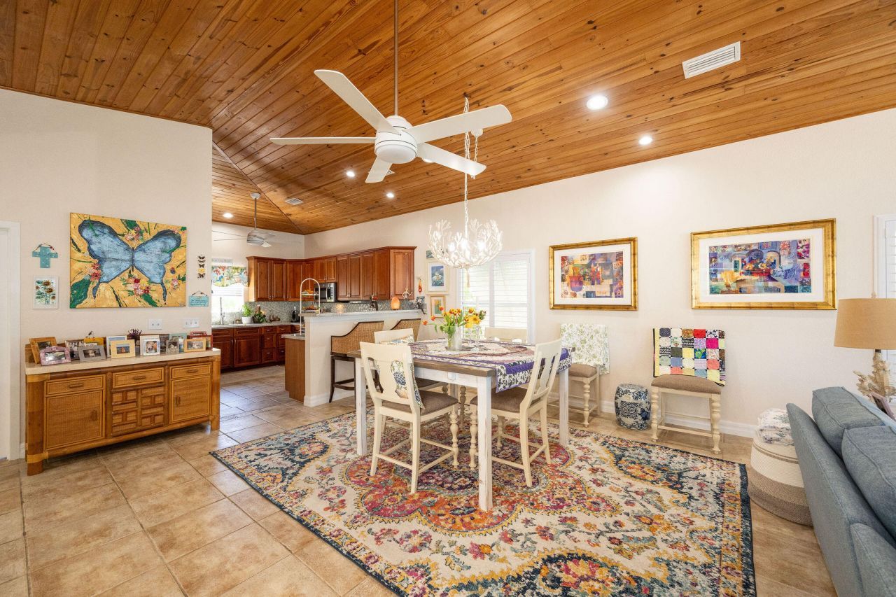 16805 Tamarind Road, Sugarloaf, FL 33042 Photo