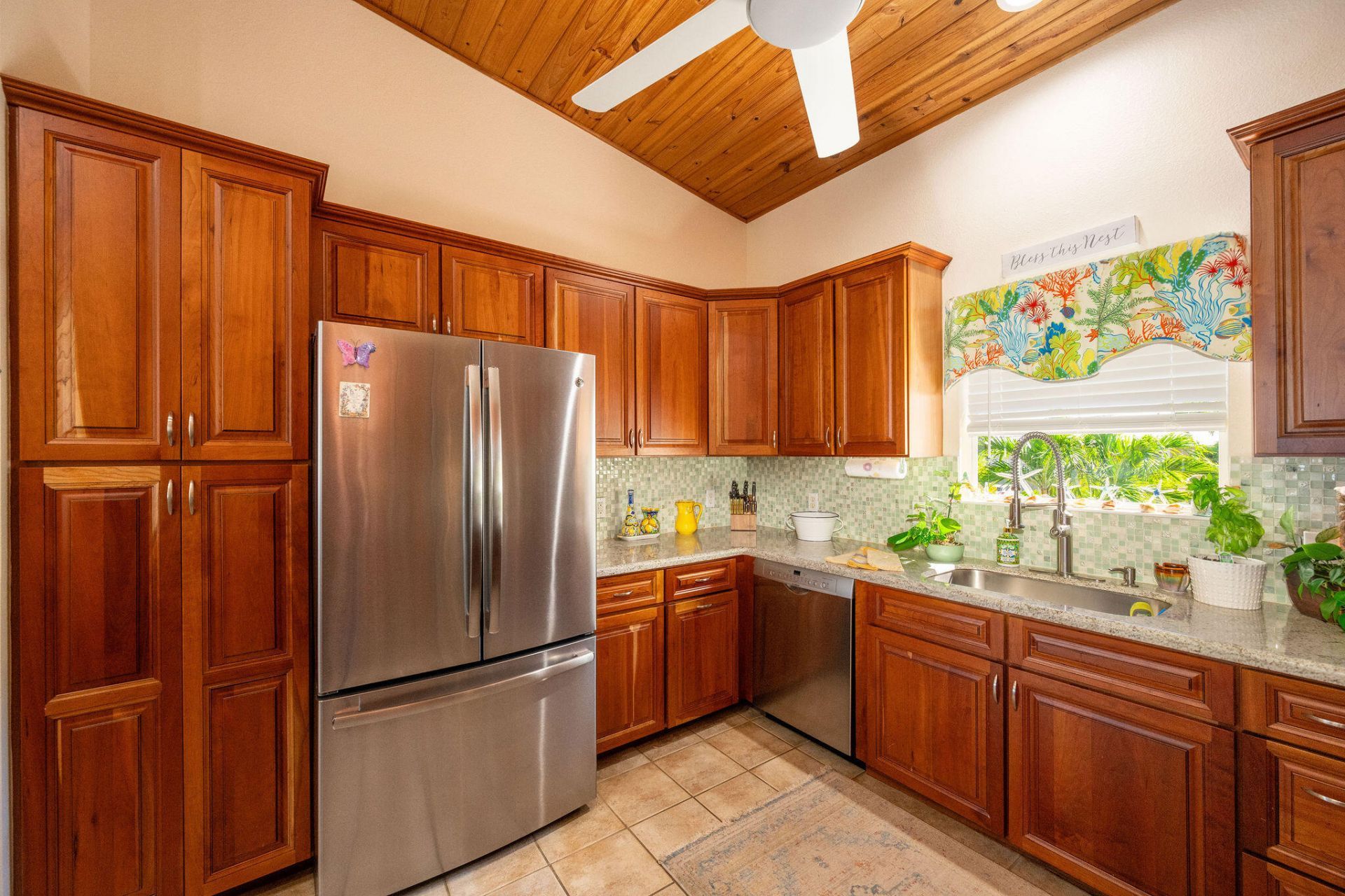 16805 Tamarind Road, Sugarloaf, FL 33042 Photo