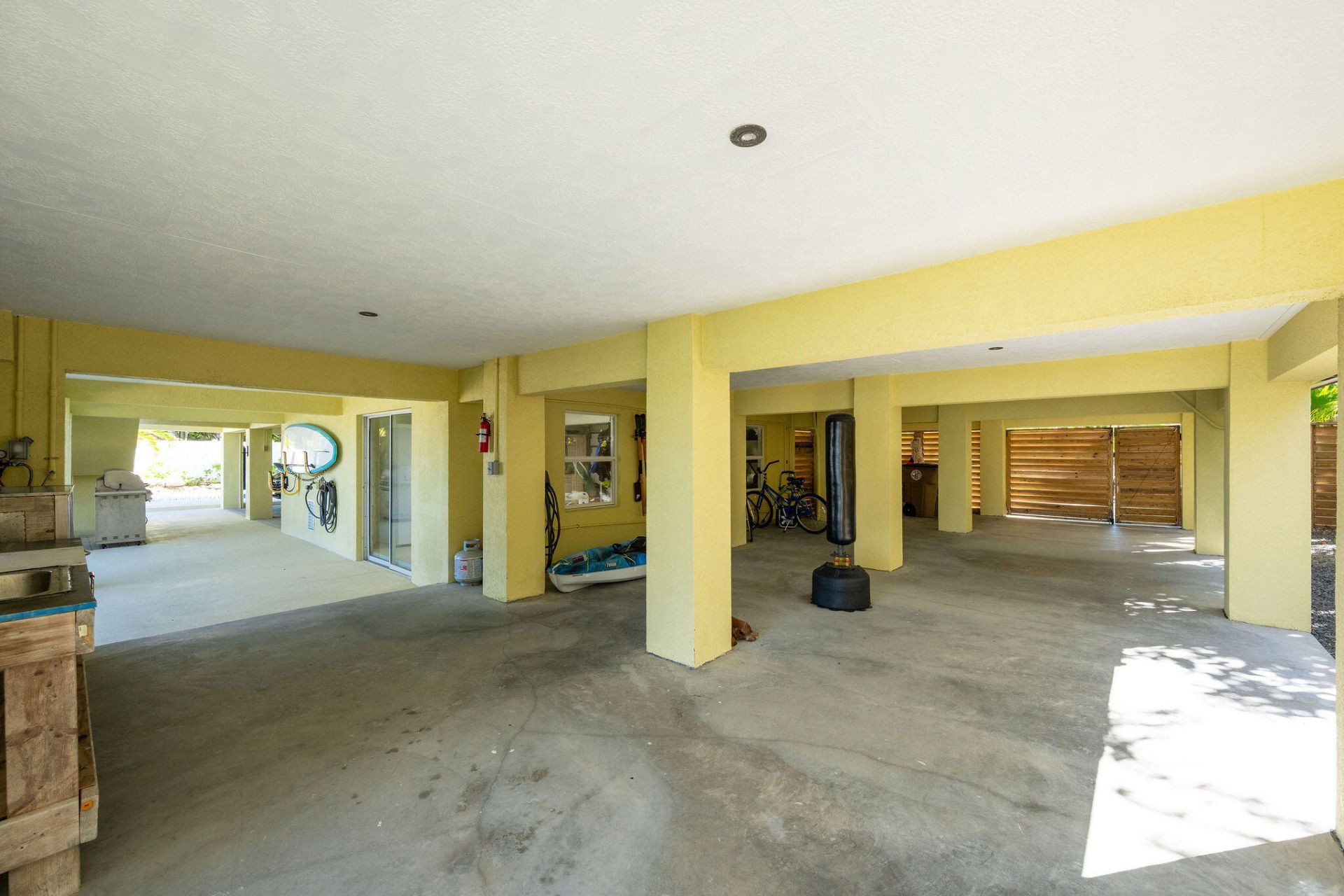 16805 Tamarind Road, Sugarloaf, FL 33042 Photo