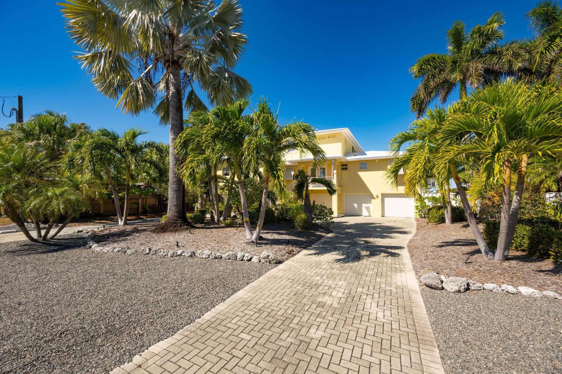 16805 Tamarind Road, Sugarloaf, FL 33042 Photo