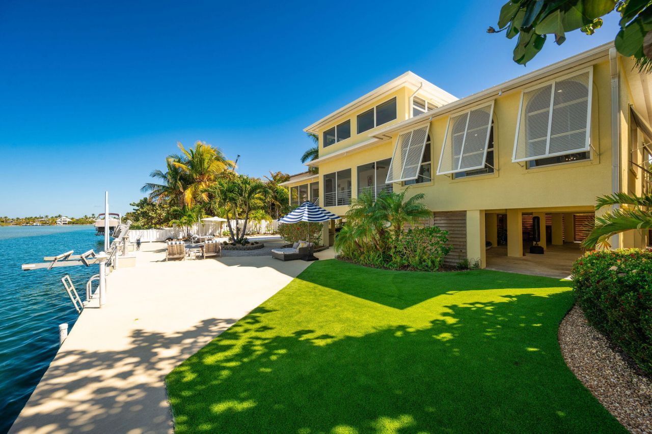 16805 Tamarind Road, Sugarloaf, FL 33042 Photo