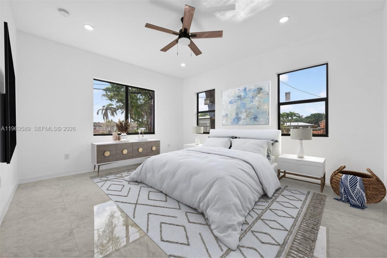 3050 NW 24th St , Fort Lauderdale, FL 33311 Photo