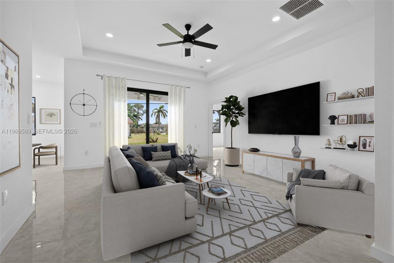 3050 NW 24th St , Fort Lauderdale, FL 33311 Photo