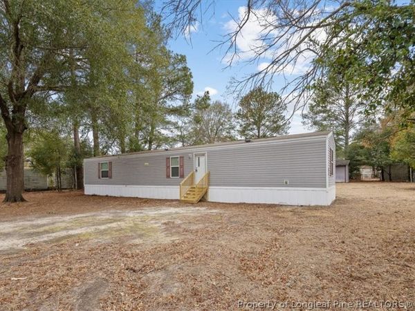 5552 Jackson Street, Hope Mills, NC 28348