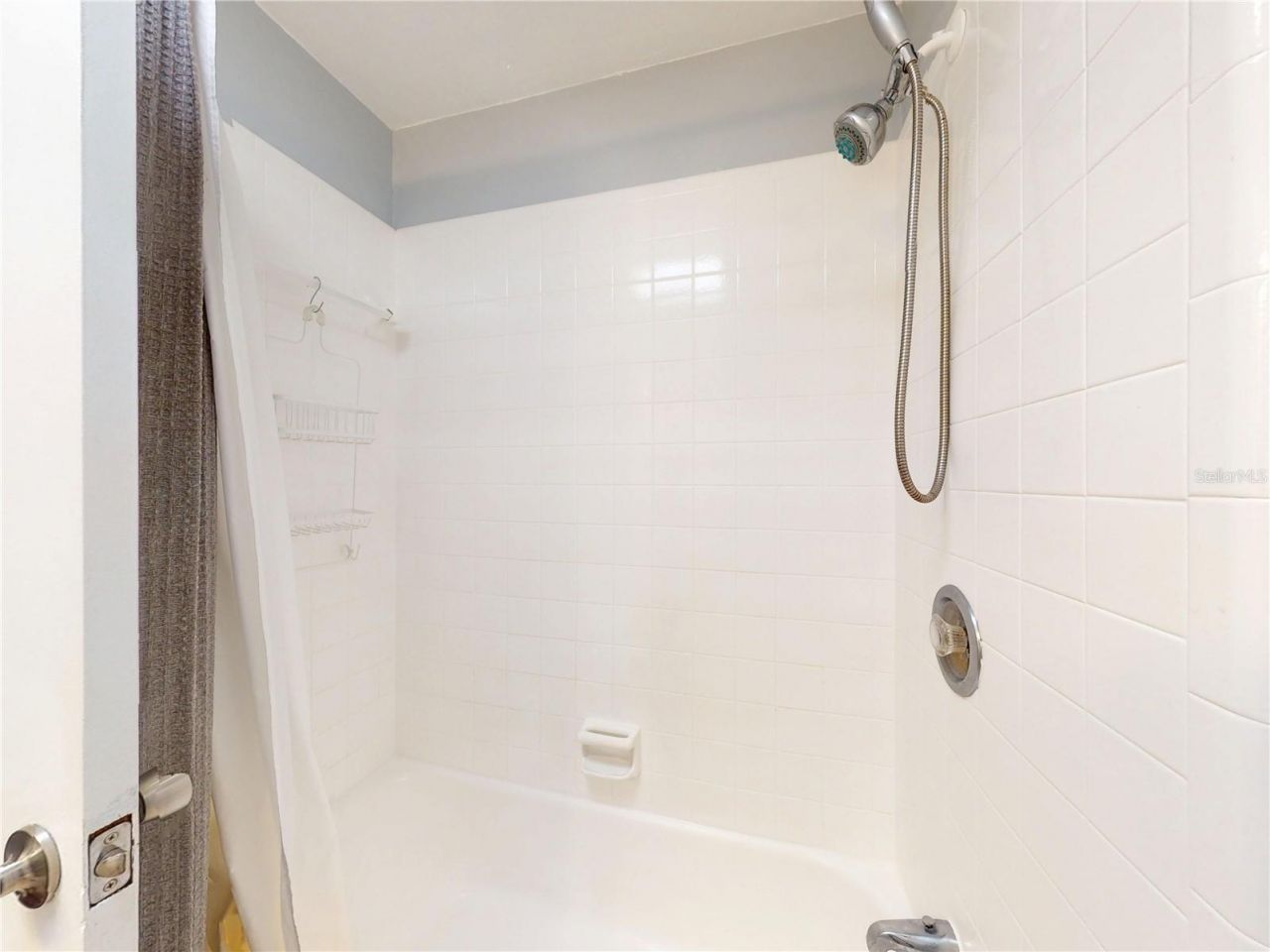 303 Hermits Trail, Altamonte Springs, FL 32701 Photo