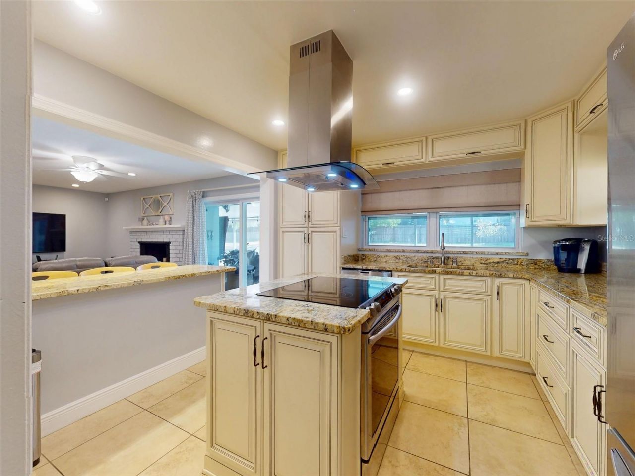 303 Hermits Trail, Altamonte Springs, FL 32701 Photo