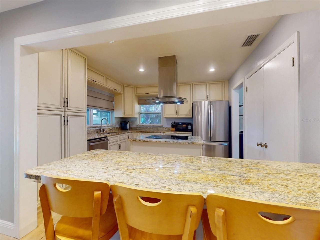 303 Hermits Trail, Altamonte Springs, FL 32701 Photo