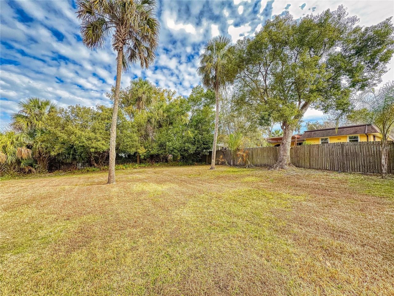 303 Hermits Trail, Altamonte Springs, FL 32701 Photo