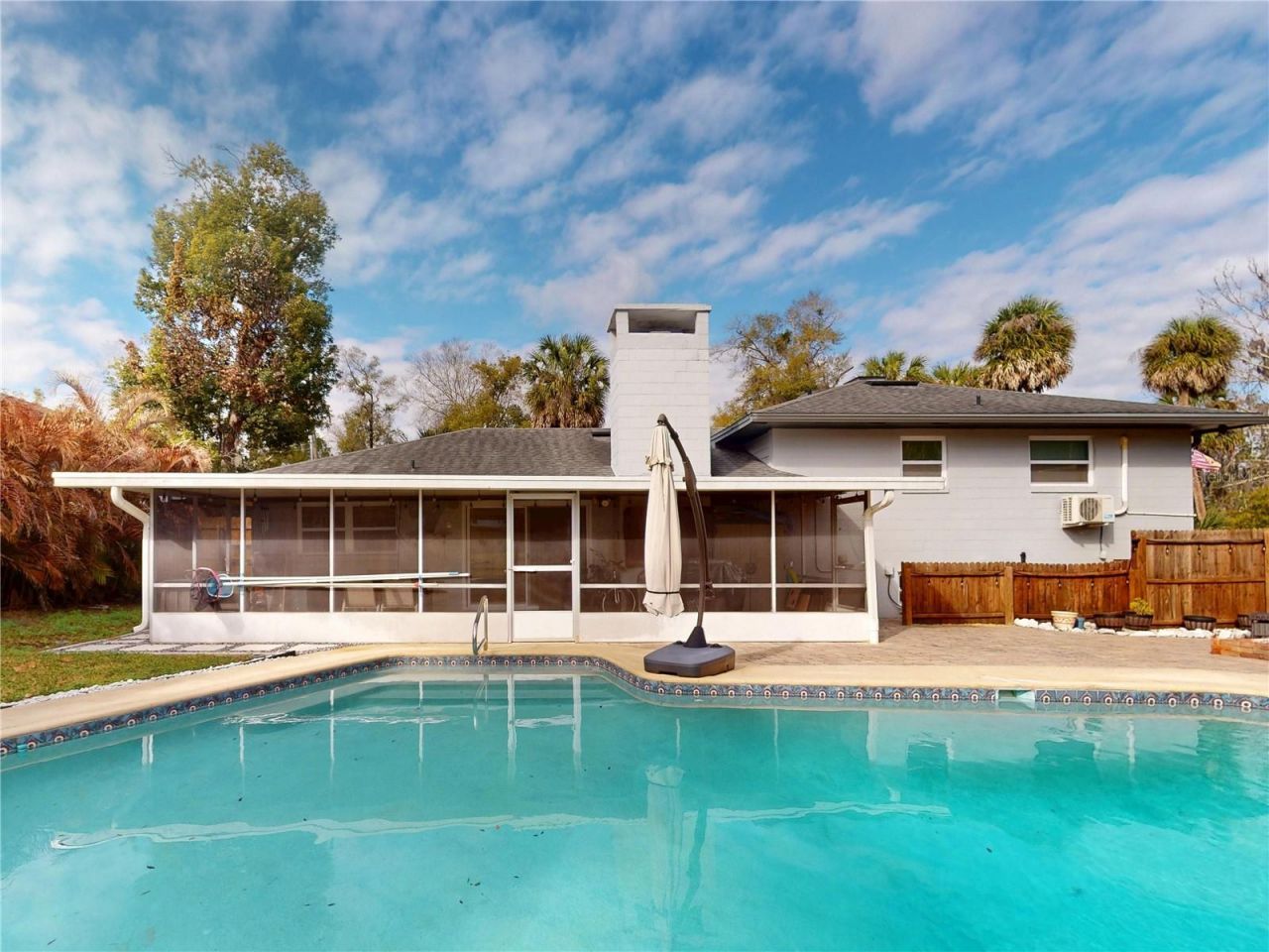 303 Hermits Trail, Altamonte Springs, FL 32701 Photo