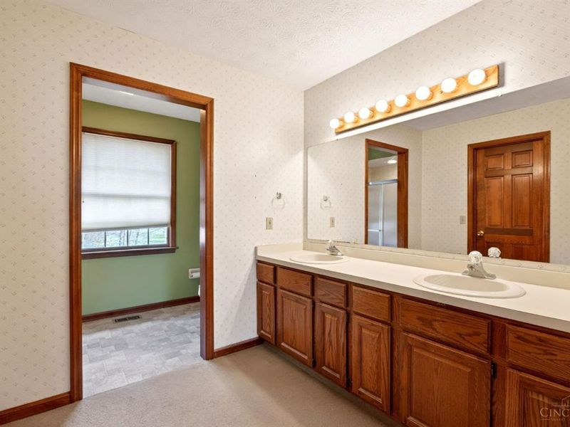 340 Saint James Place, Springboro, OH 45066 Photo 39