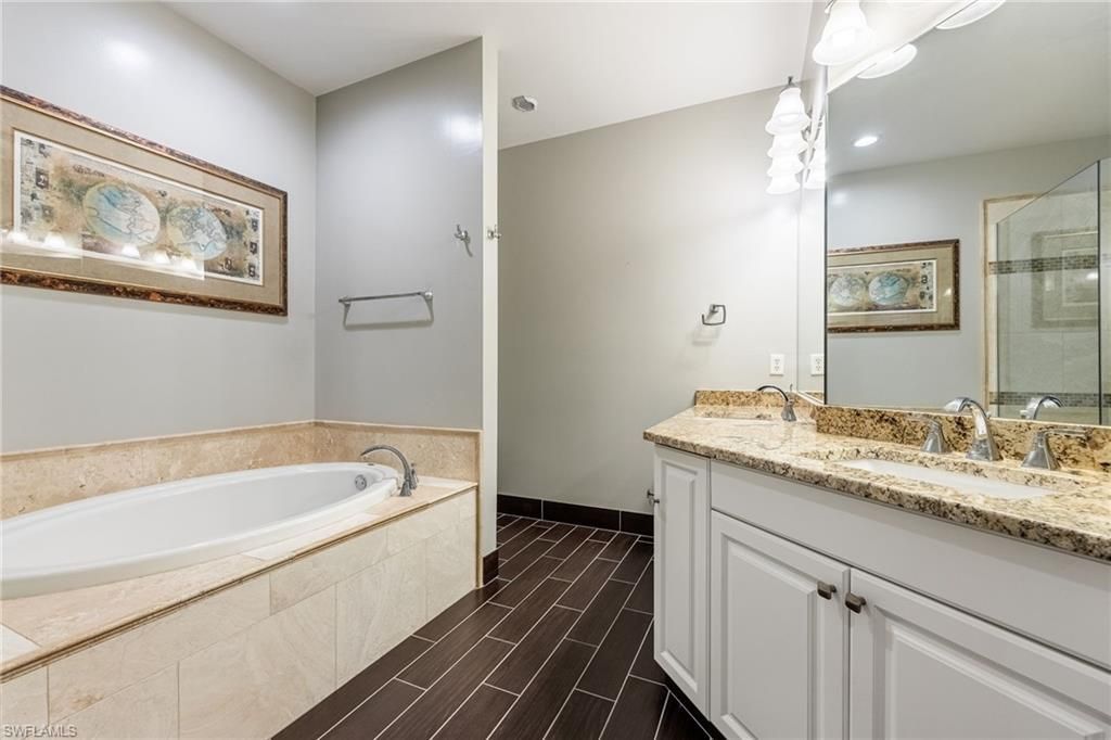 5550 Berkshire Dr, Unit 202, Fort Myers, FL 33912 Photo