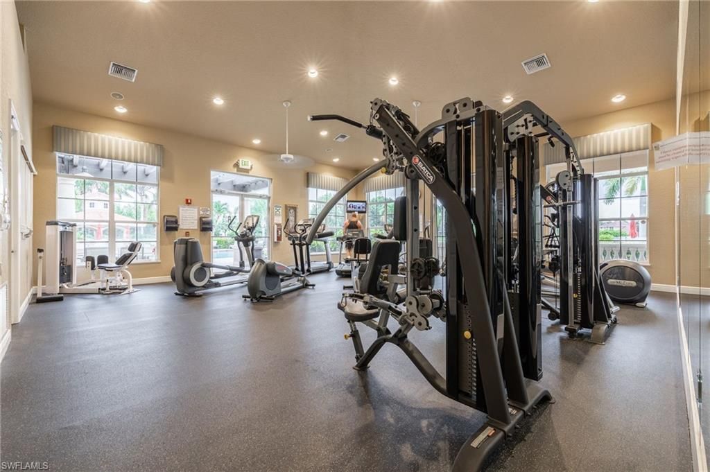 5550 Berkshire Dr, Unit 202, Fort Myers, FL 33912 Photo