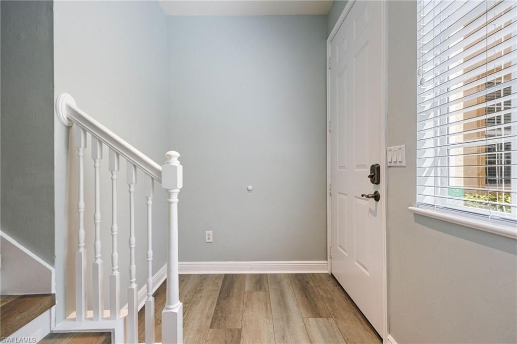 5550 Berkshire Dr, Unit 202, Fort Myers, FL 33912 Photo