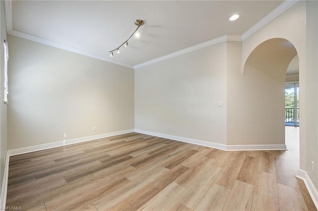 5550 Berkshire Dr, Unit 202, Fort Myers, FL 33912 Photo