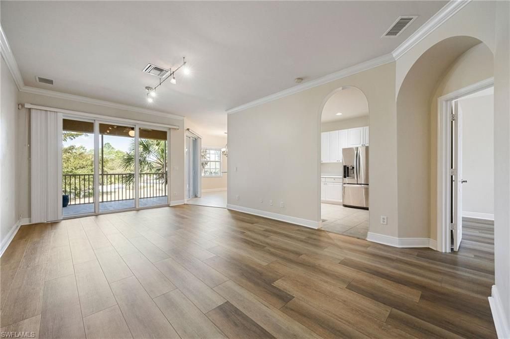 5550 Berkshire Dr, Unit 202, Fort Myers, FL 33912 Photo