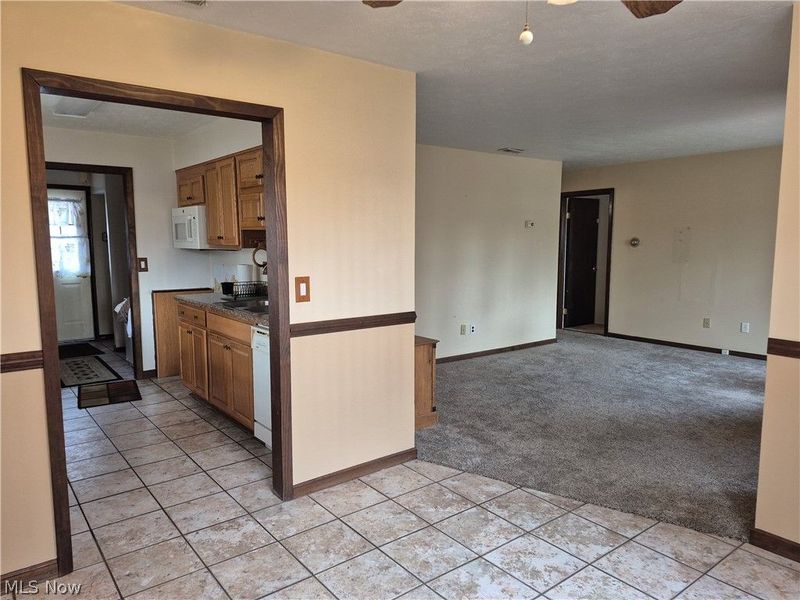 446 Redwood Drive, Berea, OH 44017 Photo 12