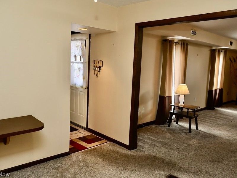 446 Redwood Drive, Berea, OH 44017 Photo 15