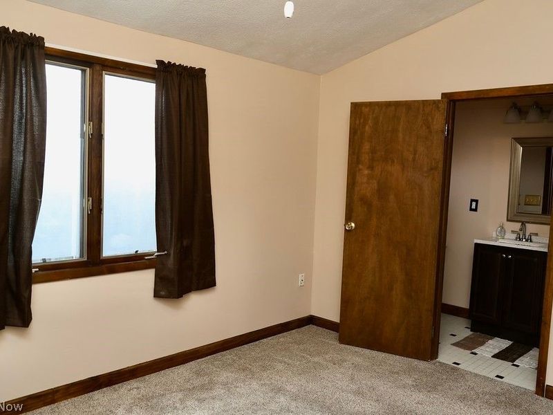 446 Redwood Drive, Berea, OH 44017 Photo 25