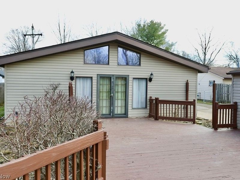 446 Redwood Drive, Berea, OH 44017 Photo 32