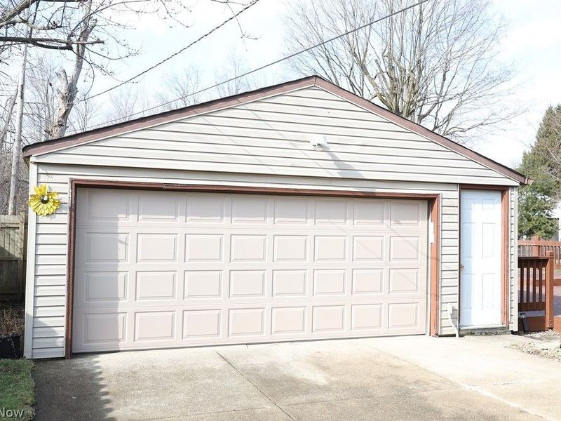 446 Redwood Drive, Berea, OH 44017 Photo 36