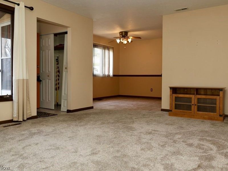 446 Redwood Drive, Berea, OH 44017 Photo 4