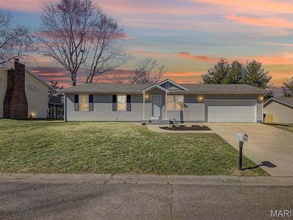 500 Lindenwood Drive, Troy, IL 62294