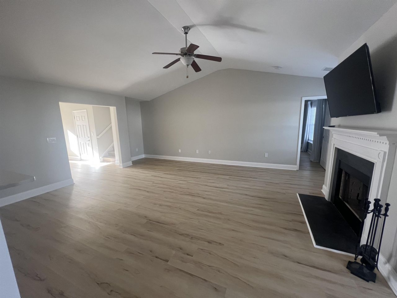 1314 Chelsea Ln. Photo 5