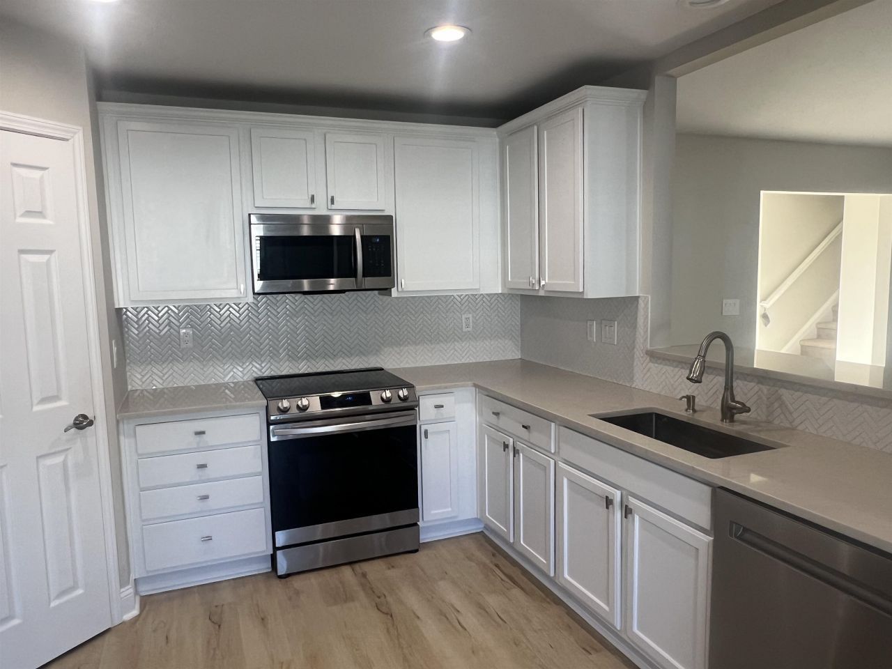 1314 Chelsea Ln. Photo 6