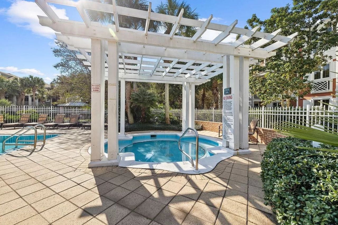 9100 Baytowne Wharf Boulevard , Unit 470/472, , FL 32550 Photo