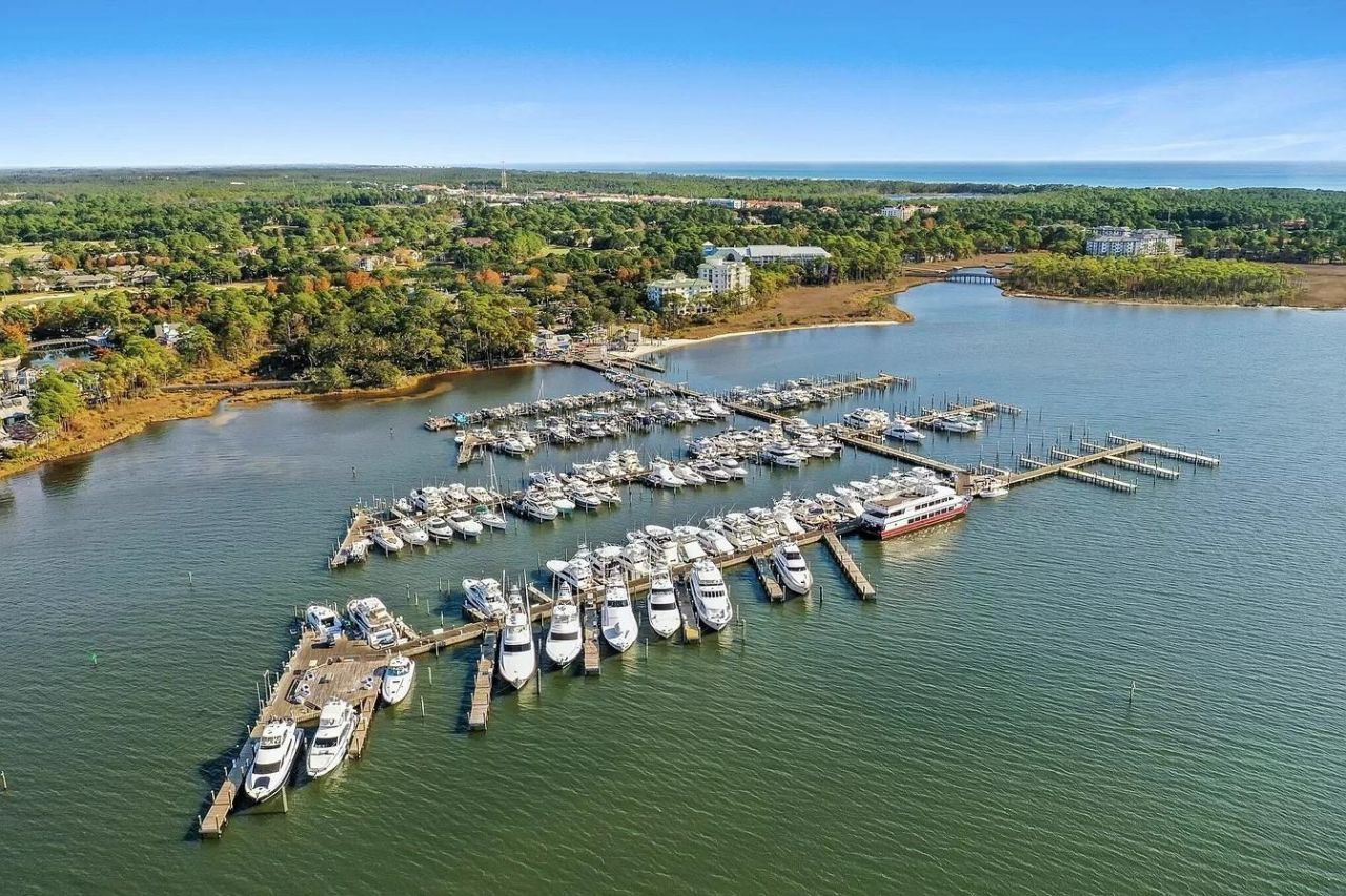 9100 Baytowne Wharf Boulevard , Unit 470/472, , FL 32550 Photo