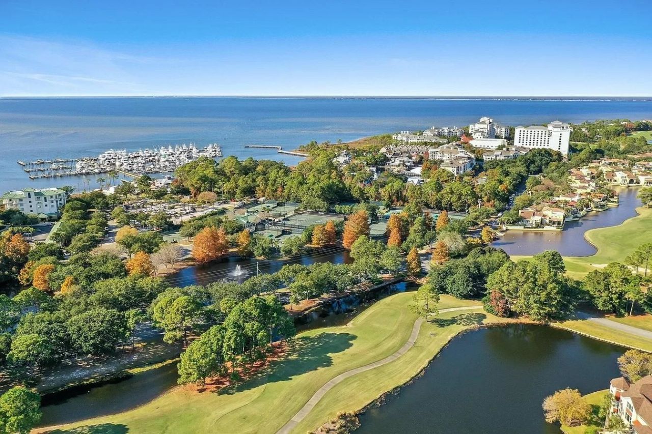 9100 Baytowne Wharf Boulevard , Unit 470/472, , FL 32550 Photo