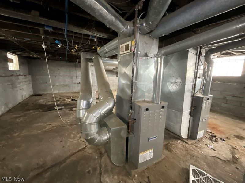 3568 E 118th Street, Cleveland, OH 44105 Photo 25