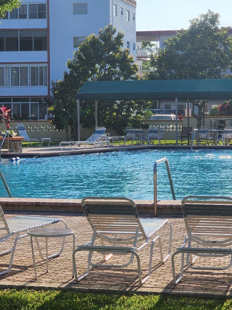 4141 NW 44th Avenue, Unit 426, Lauderdale Lakes, FL 33319 Photo