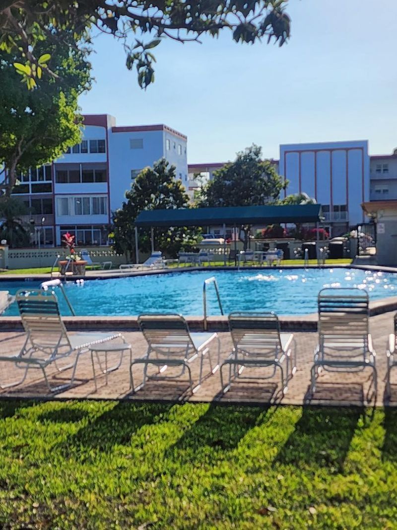 4141 NW 44th Avenue, Unit 426, Lauderdale Lakes, FL 33319 Photo