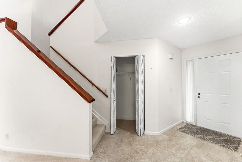 8638 Eagle Run Drive, Unit 15, Boca Raton, FL 33434 Photo