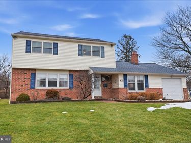 194 GIBSON AVENUE, WARMINSTER, PA 18974