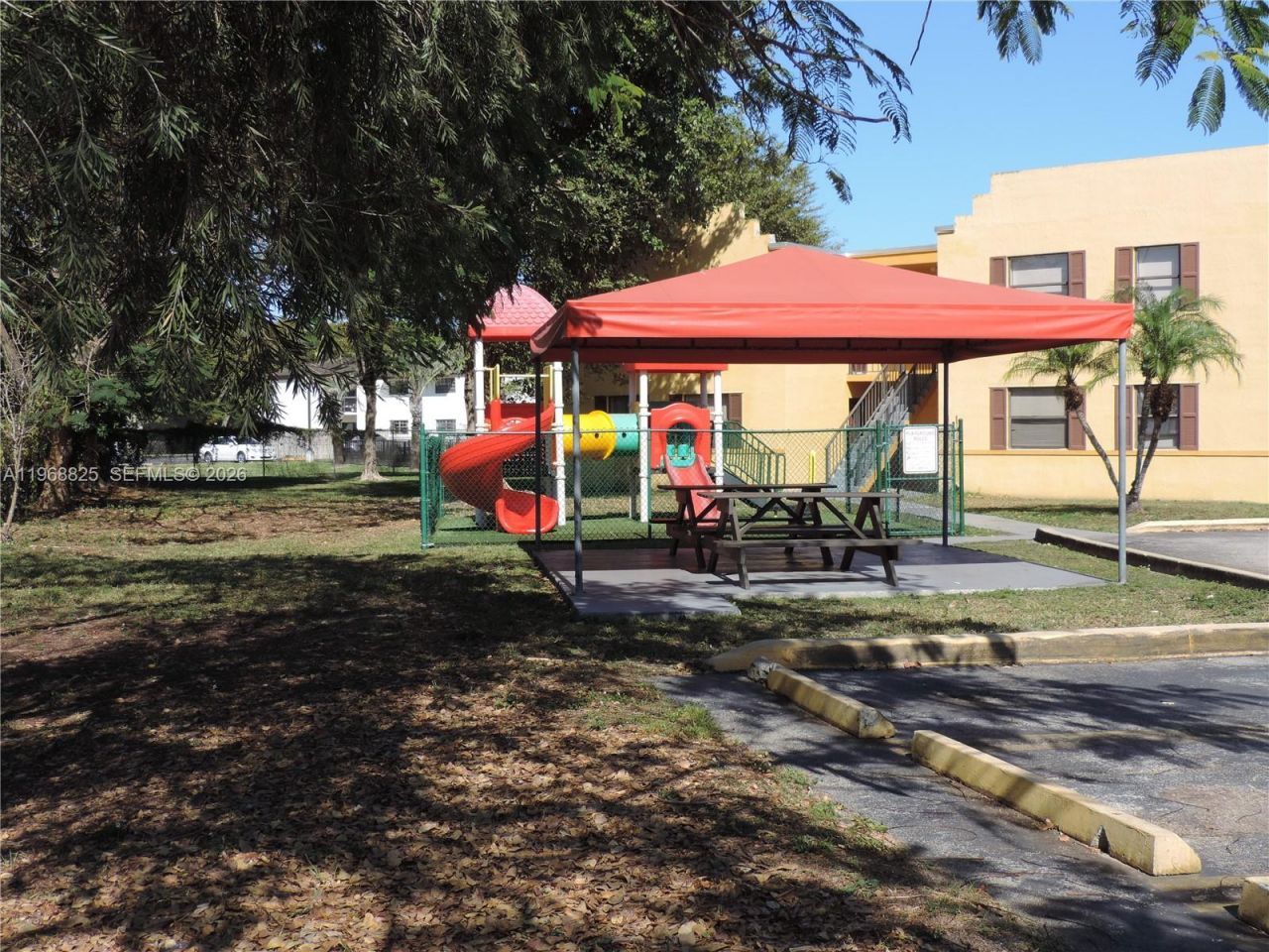 566 NW 114th Ave, Unit 204, Sweetwater, FL 33172 Photo