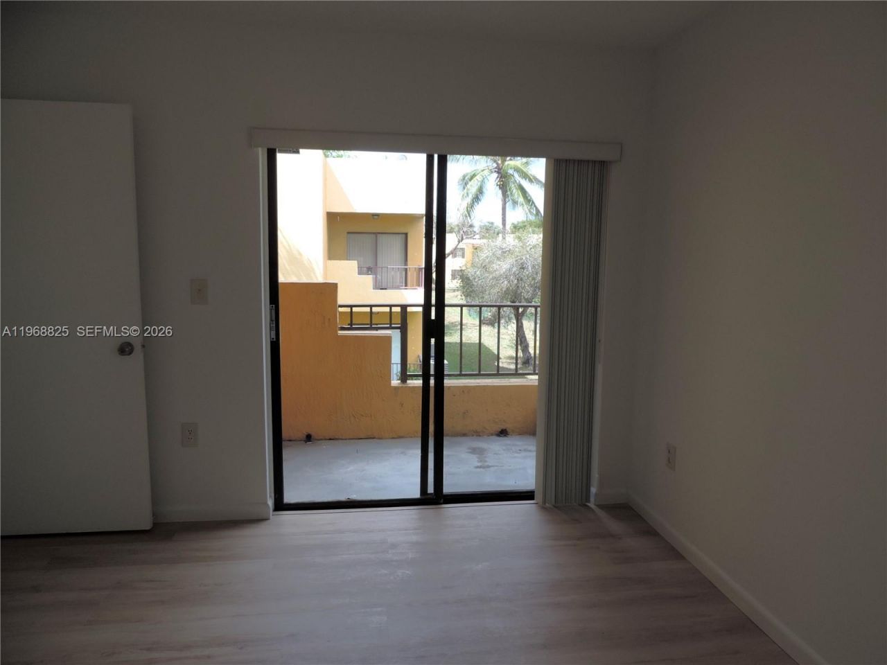 566 NW 114th Ave, Unit 204, Sweetwater, FL 33172 Photo