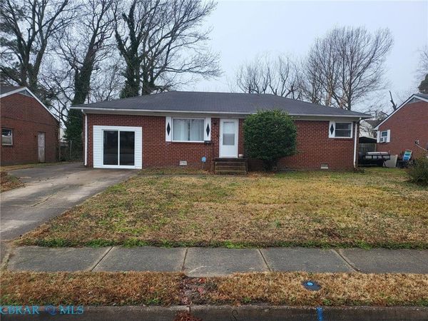 223 Martha Lee Drive, Hampton, VA 23666