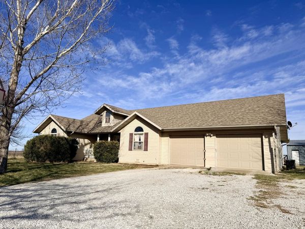 234 N Dade 133 , Greenfield, MO 65661