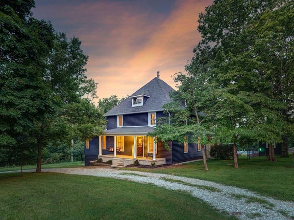 3060 W Ellison Drive , Springfield, MO 65810