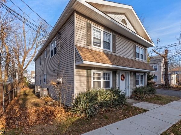 21 Personette St, Unit A, Caldwell, NJ 07006