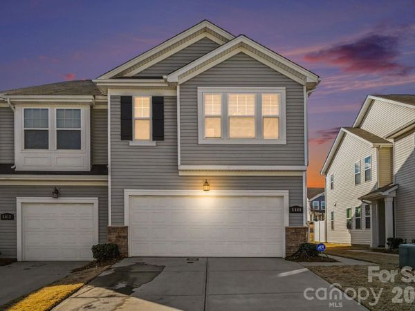 5608 Axil Lane, Charlotte, NC 28269