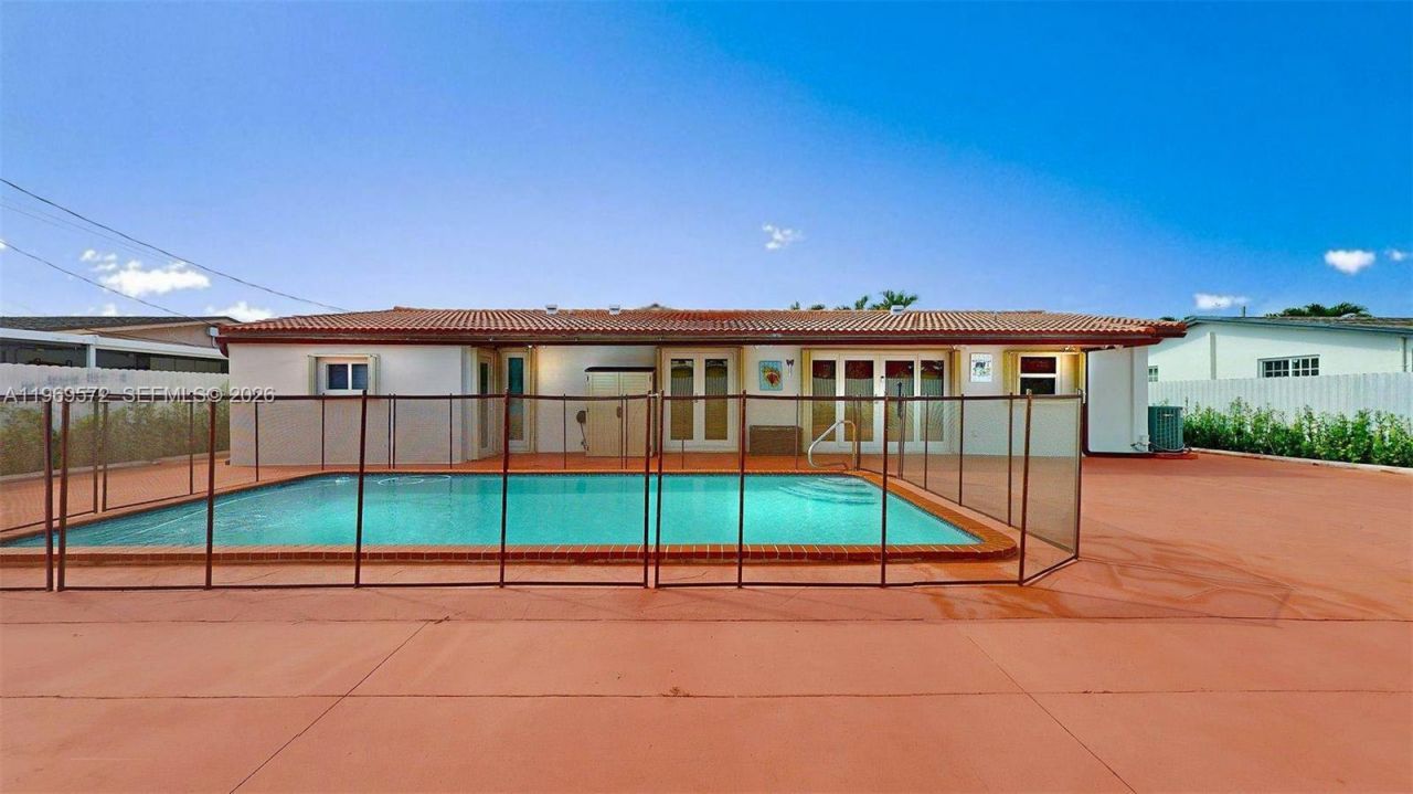 9331 SW 57th Ter, Miami, FL 33173 Photo