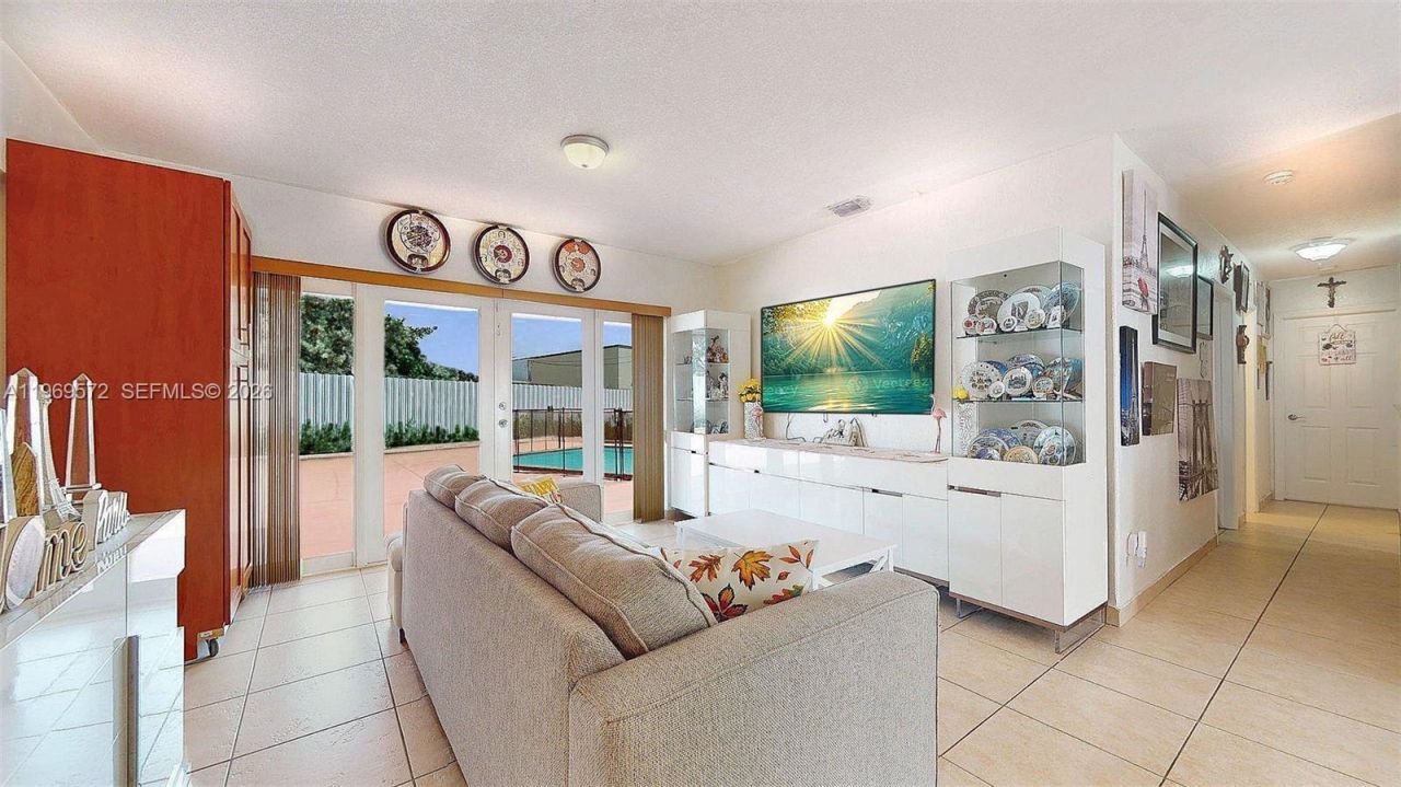 9331 SW 57th Ter, Miami, FL 33173 Photo