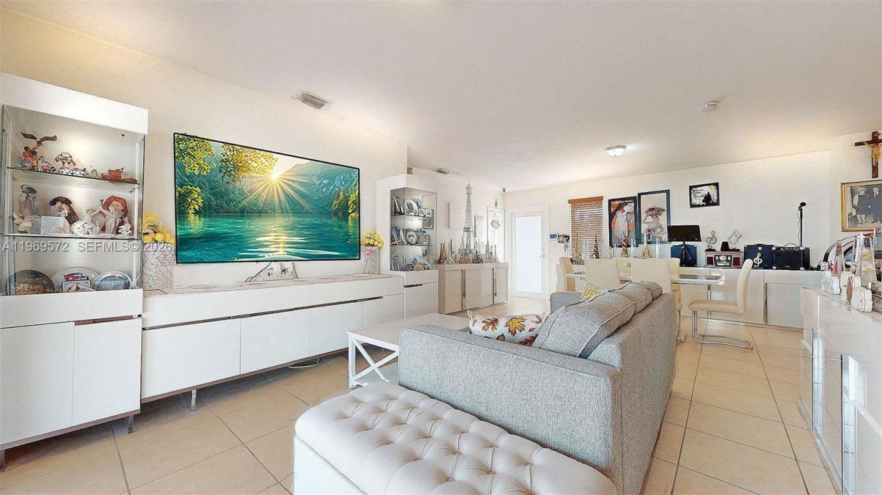 9331 SW 57th Ter, Miami, FL 33173 Photo