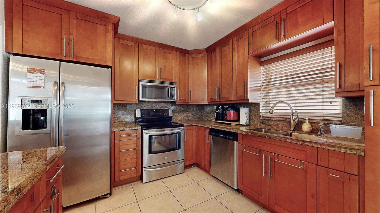 9331 SW 57th Ter, Miami, FL 33173 Photo