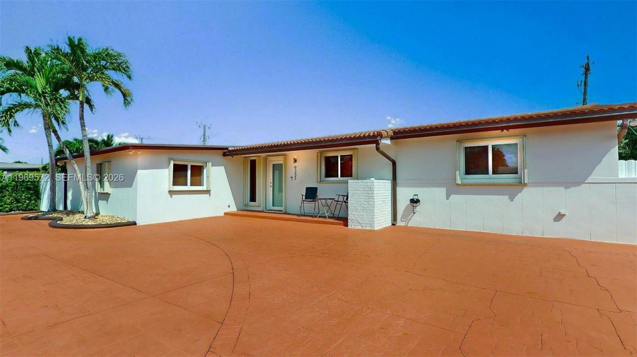 9331 SW 57th Ter, Miami, FL 33173 Photo