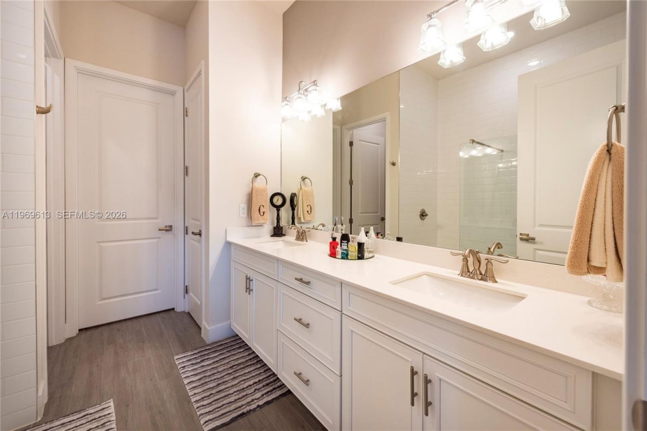 7718 N Blue Spring Dr, Parkland, FL 33067 Photo